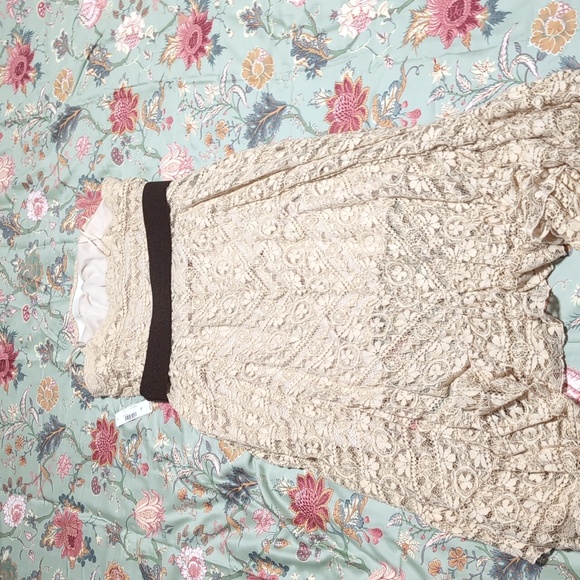 Strapless cream lace dress with belt, NWT, size 16 - Picture 5 of 6